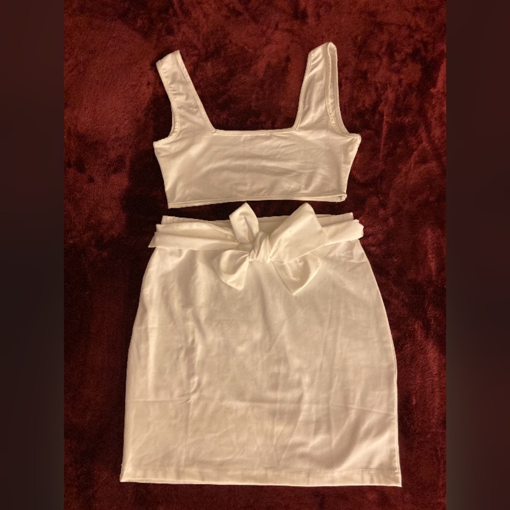 Skirt set